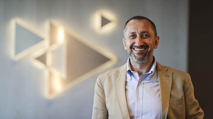 Türk Telekom altyapı yatırımlarıyla Türkiye'yi bölgenin teknoloji üssüne dönüştürecek