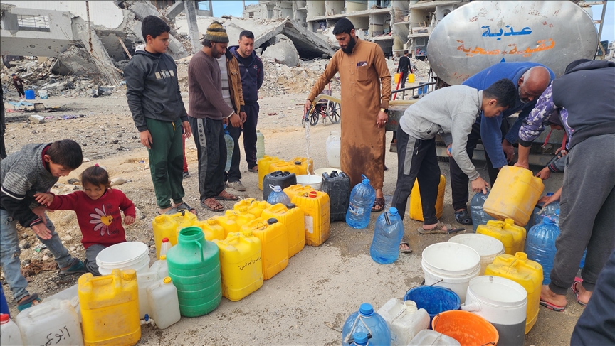 Israel plans to cut off water, electricity to Gaza
