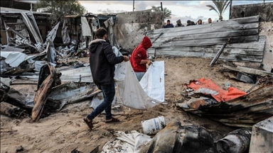 خروقات متواصلة.. مقتل فلسطيني برصاص الجيش الإسرائيلي وسط غزة 