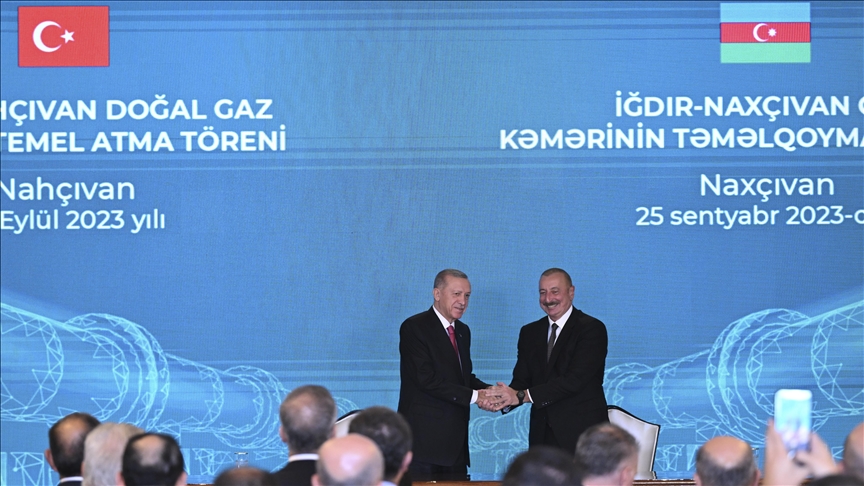 Igdir-Nakchivan pipeline to bring Turkish-Azerbaijan strategic initiatives to fruition: President Erdogan