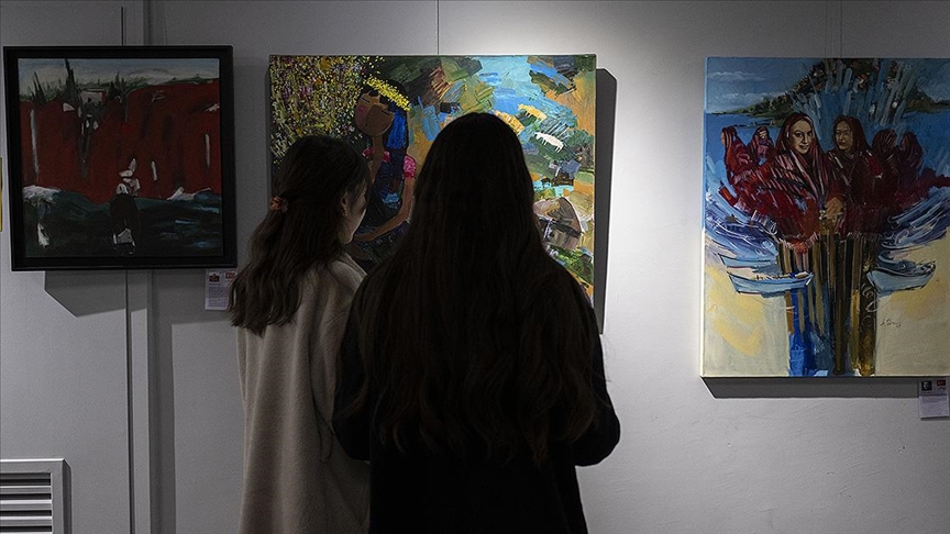 Başkentte "Uluslararası Davetli Plastik Sanatlar Sergisi" açıldı