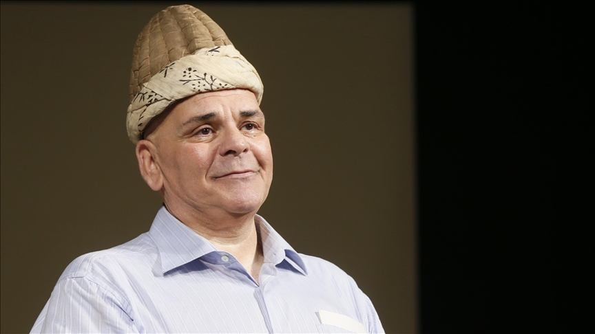 Türk tiyatrosunun beşinci kavuklusu: Rasim Öztekin