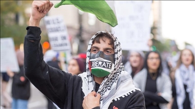 Chicago : la police empêche des manifestants pro-palestiniens d’accéder au campus de l’Université DePaul