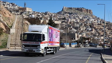 Mobil mamografi aracı erken tanı için kırsaldaki kadınların hizmetinde