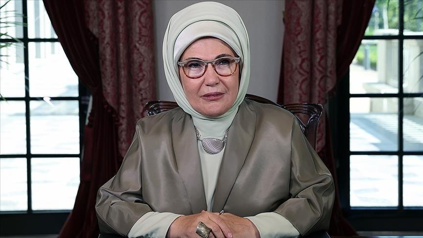 أمينة أردوغان تهنئ المرأة بيومها العالمي