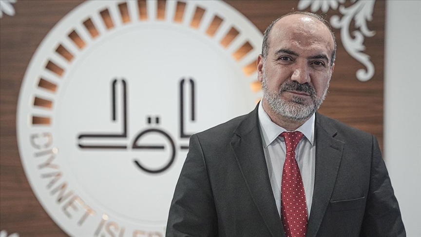 "Alo fetva hattı" ramazanda günde 18 binden fazla soruyu cevaplıyor