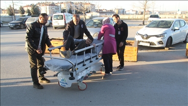 Konya'da sahipsiz köpekten kaçarken düşen çocuk yaralandı