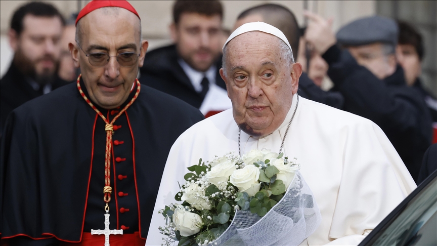 Pope showing gradual, mild improvement in hospital: Vatican