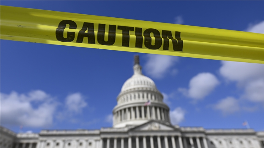 US House passes bill to avert government shutdown