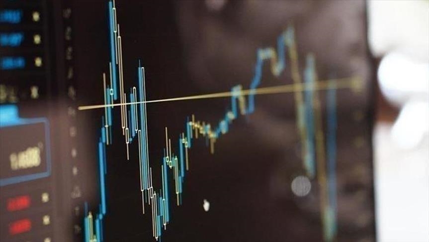 European stocks close with gains despite US-EU tariff escalation