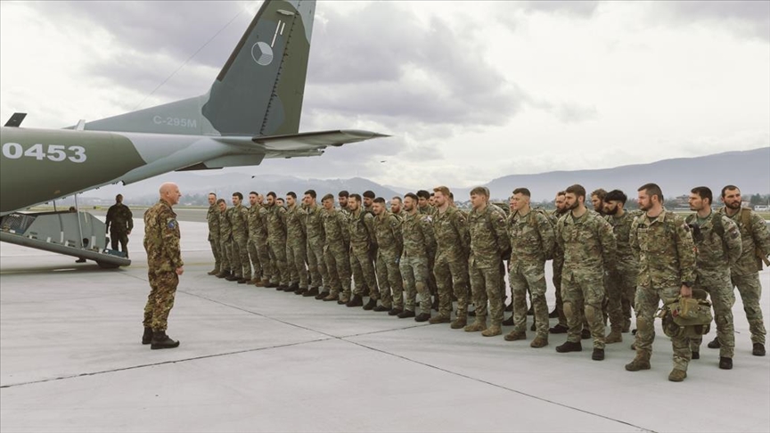 Vojnici iz rezervnog sastava Češke Republike stigli na sarajevski aerodrom