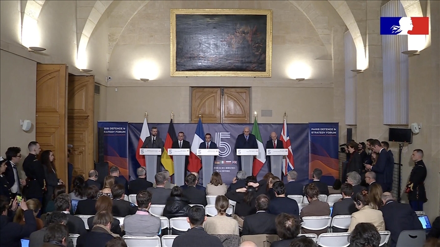 "La balle est désormais dans le camp de la Russie", dixit Lecornu, pressant Moscou à un cessez-le-feu en Ukraine 