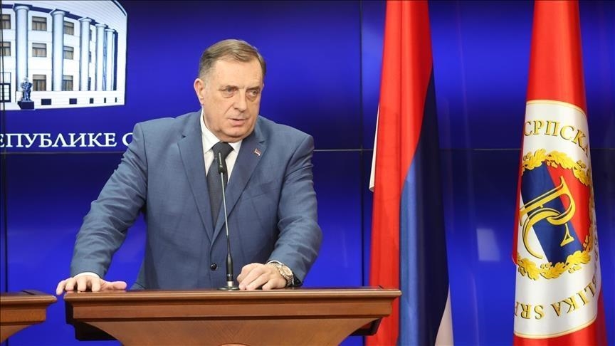 Додик: Сакаме Република Српска да има право на конфедерација со Србија