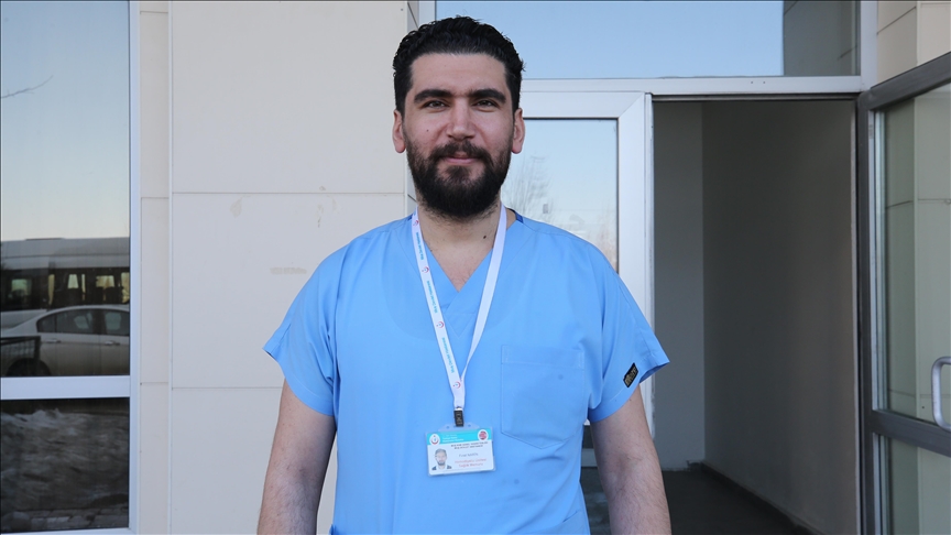 Enkazdan 17 kişinin kurtarılmasına destek olan diyaliz teknikeri, tanık olduğu acıları unutamıyor