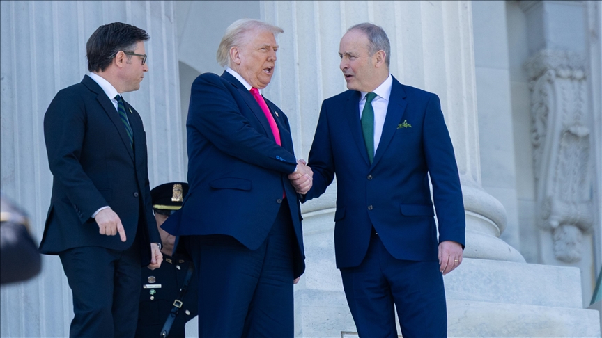 Trump lauds 'unique friendship' between Ireland, US as he hosts Taoiseach