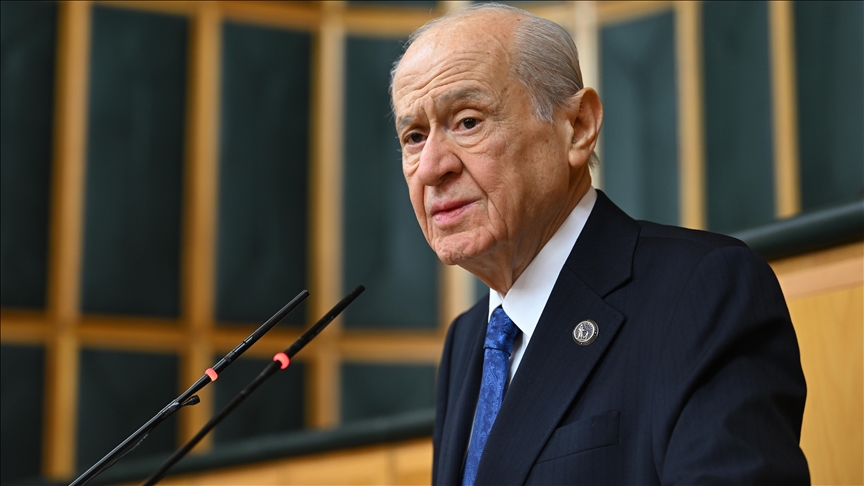 MHP Genel Başkanı Bahçeli'den Bakan Memişoğlu'na Tıp Bayramı tebrik telefonu