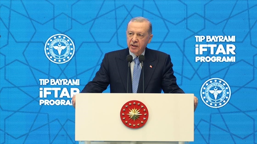 Cumhurbaşkanı Erdoğan: 2025'te sağlık teşkilatımızı 37 bin yeni personel ile daha da güçlendireceğiz