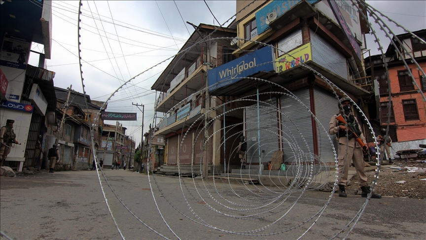 Kashmiri head cleric detained, not allowed to perform Friday congregational prayers