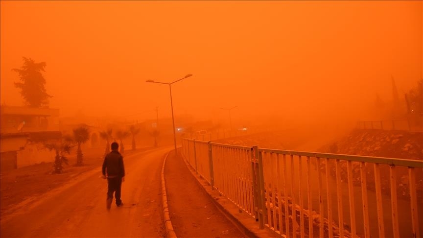 États-Unis : de violentes tempêtes et des tornades font au moins 17 morts dans les États du centre et du sud-est