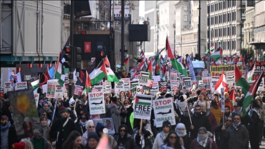 Londër, mijëra protestues në Marshin Kombëtar për Palestinën