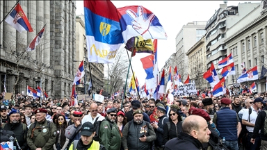 Desetine hiljada ljudi na ulicama Beograda, protest "15. za 15" zvanično počeo