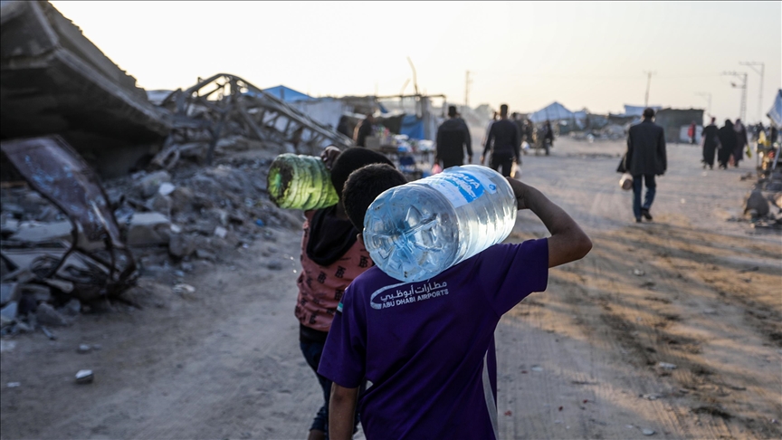 Gaza authorities warn of major water crisis amid Israeli blockade Gaza authorities warn of major water crisis amid Israeli blockade