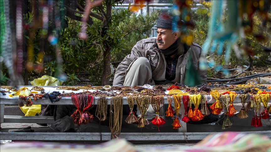 Me ardhjen e Muajit të Ramazanit, në Erbil të Irakut rriten shitjet e tespiheve