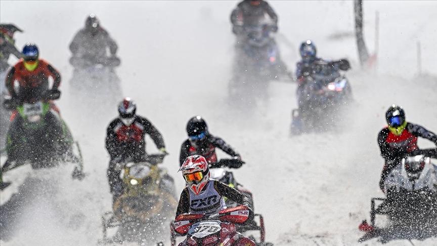 Dünya Kar Motosikleti Şampiyonası final yarışlarıyla sona erdi