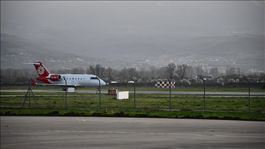 Türkiye'nin, Kuzey Makedonya'daki yangında yaralananları nakledeceği ilk ambulans uçak Üsküp'te