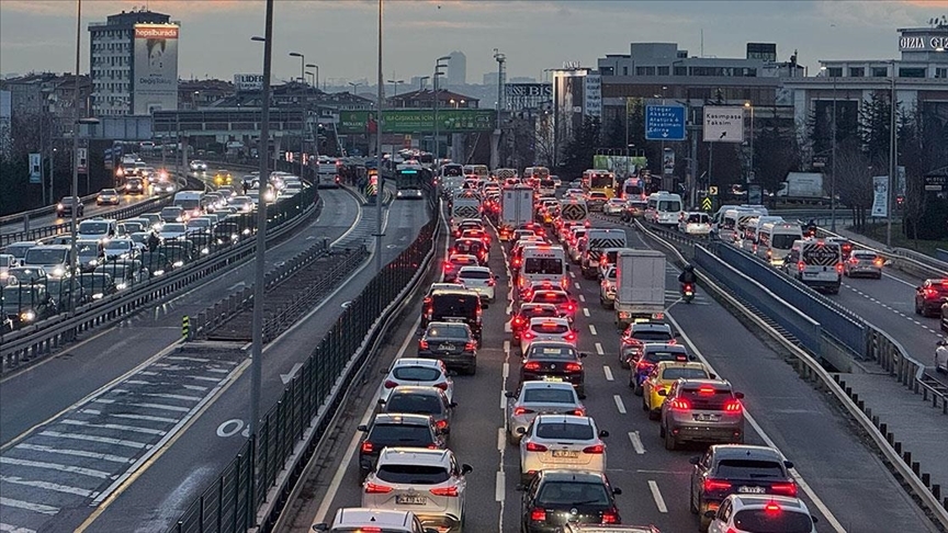 Trafiğe şubatta 136 bin 810 aracın kaydı yapıldı