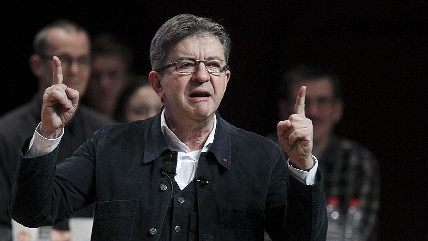 Frappes israéliennes sur Gaza : "Le génocide se poursuit contre des gens sans défense", dénonce Mélenchon