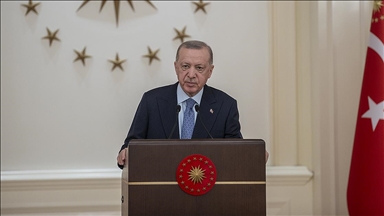 Cumhurbaşkanı Erdoğan: Çanakkale'de bir kez daha görülmüştür ki hiçbir silah vatan sevgisine galip gelemez