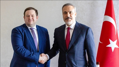 Turkish foreign minister meets with UK overseas territories minister