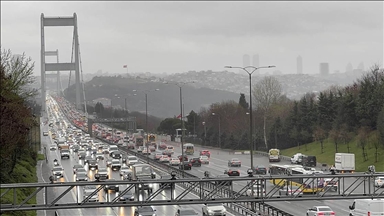 İstanbul'da akşam saatlerinde trafik yoğunluğu yüzde 83'e kadar çıktı