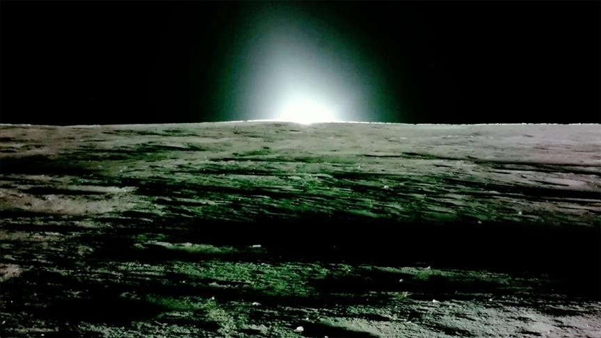 NASA представило первые снимки лунного заката в высоком разрешении