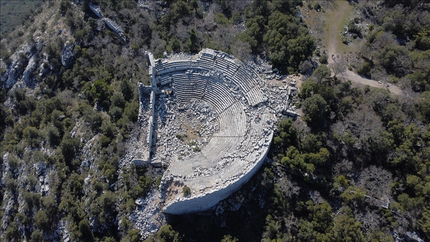 Tarih ve doğa tutkunlarının uğrak noktası Termessos, baharın gelişiyle hareketlendi