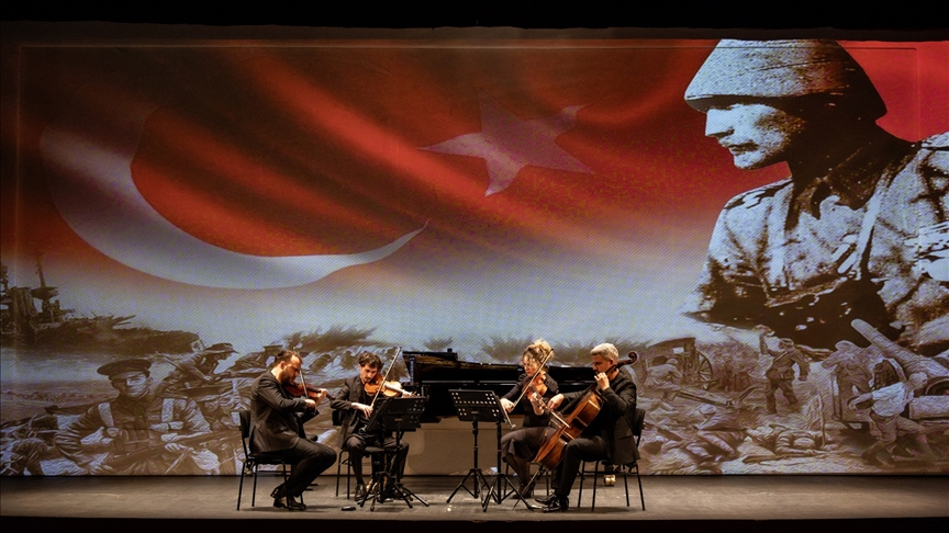 İstanbul Devlet Opera ve Balesi, Çanakkale Zaferi'ne özel konser verdi