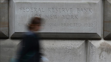 Fed keeps interest rate constant, in line with forecasts