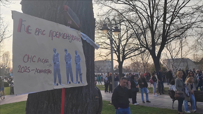 Protest u Nišu zbog sastanka vrha Srpske napredne stranke