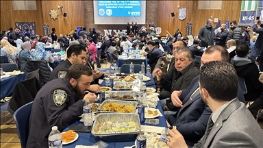 SHBA, policët muslimanë me detyrë në New York organizojnë program iftari