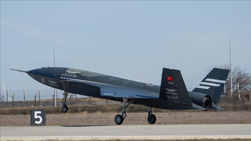 Türkiye's UAV fighter KIZILELMA completes maneuver test