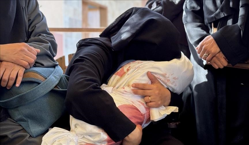 بينهم أطفال.. إسرائيل تقتل 22 فلسطينيا في قصفها مناطق بغزة 