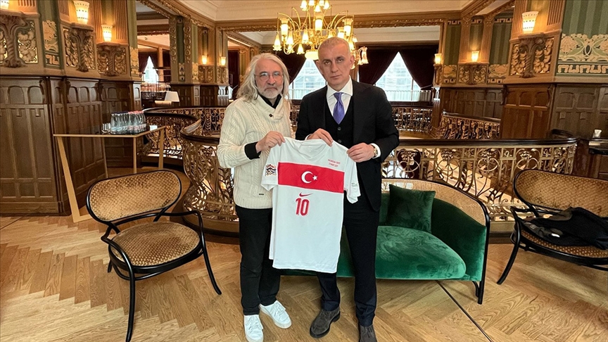 TFF Başkanı Hacıosmanoğlu, Aivar Pohlak ile bir araya geldi