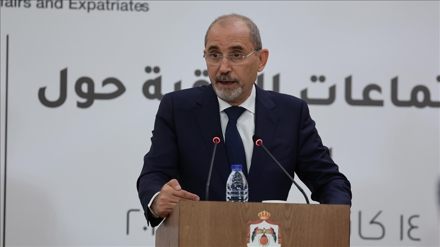 Jordanian, Iranian foreign ministers discuss regional escalation amid Israeli attacks on Gaza Jordanian, Iranian foreign ministers discuss regional escalation amid Israeli attacks on Gaza