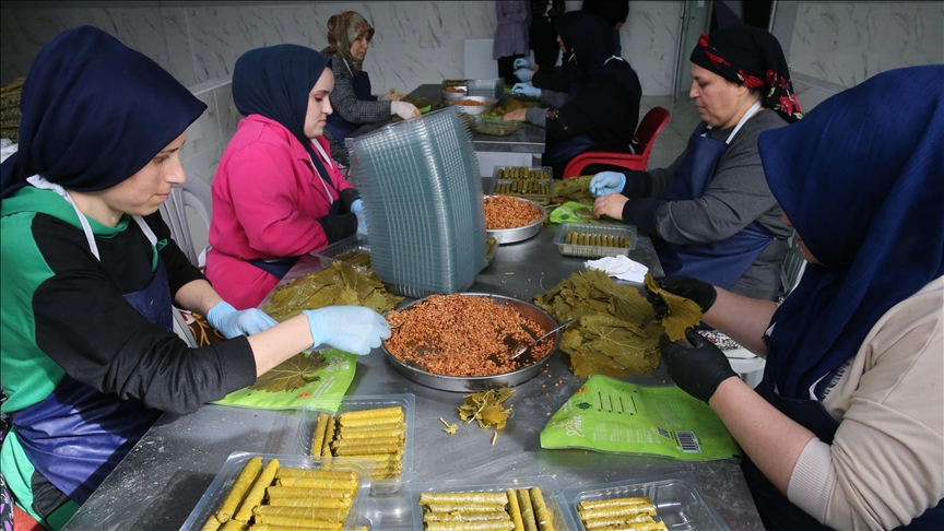 Tokat'ın coğrafi işaretli yaprağından yapılan sarmalar Avrupa'ya ihraç ediliyor