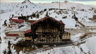 Kartalkaya'daki otel yangınına ilişkin İl Özel İdaresi Ruhsat ve Denetim Müdürü gözaltına alındı