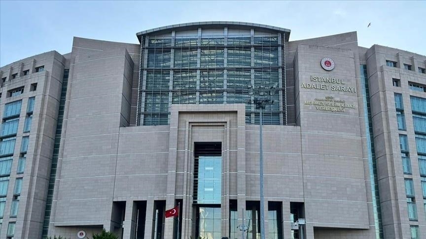 İBB'ye yönelik "terör" soruşturmasında firari şüpheli Ebru Özdemir teslim oldu