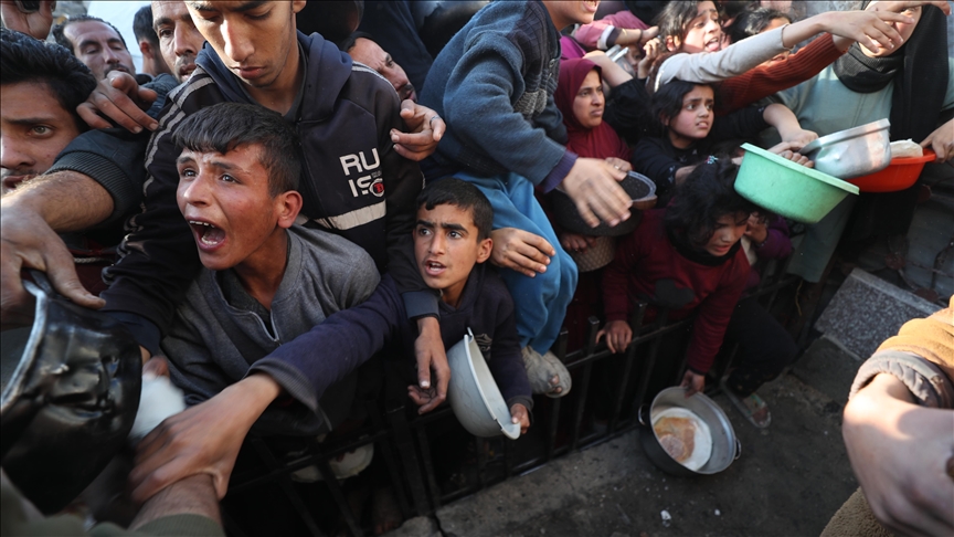 UNRWA: Gazze'ye üç haftadan uzun bir süredir insani yardım girmedi