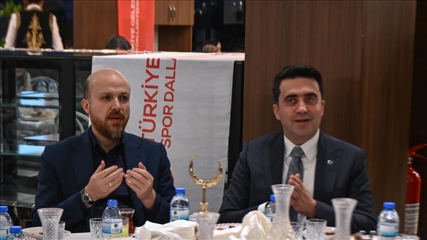 Geleneksel sporlar camiası iftarda buluştu