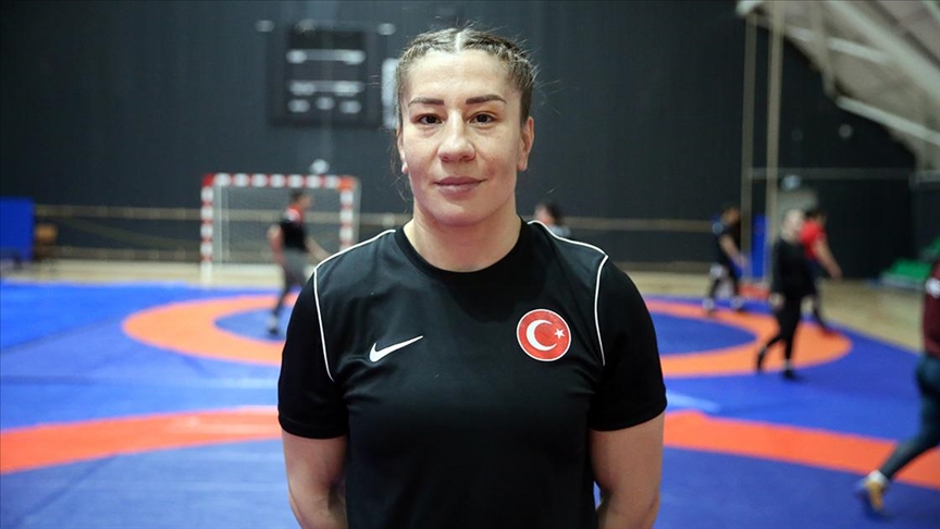 Milli güreşçi Yasemin Adar Yiğit'in hedefi 8. Avrupa şampiyonluğu